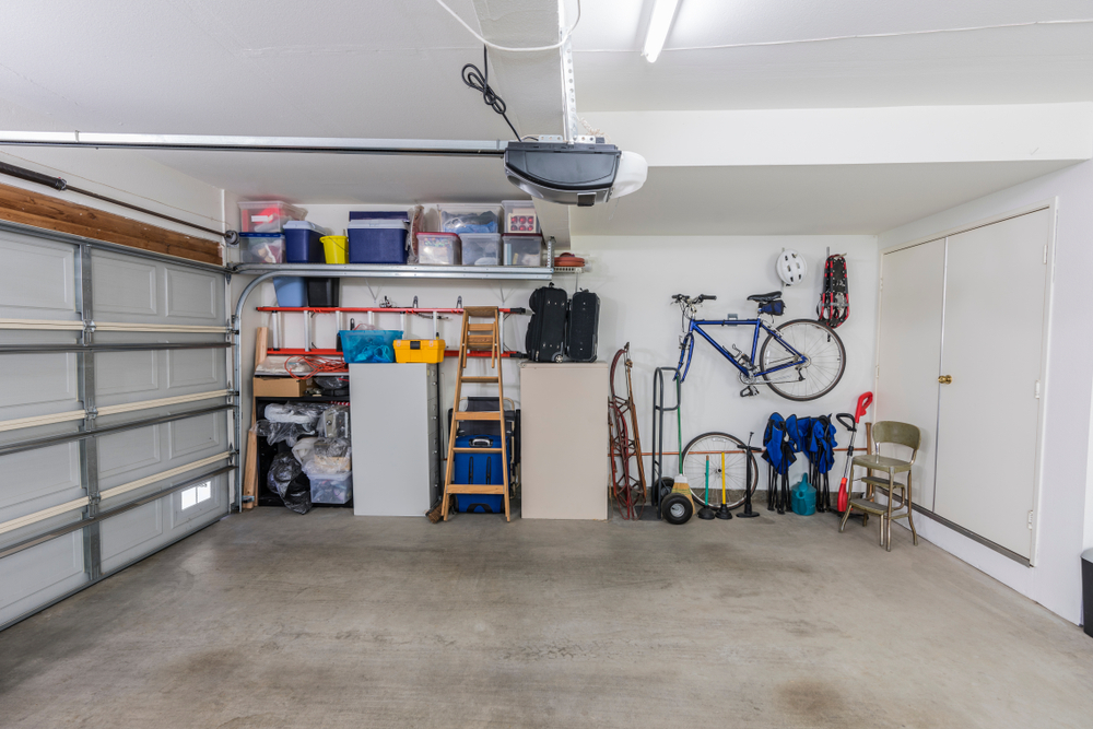 How to pack a garage for moving?